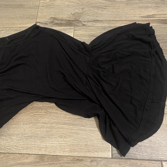 Free People Size Medium Last Time Keyhole Black Top Boho Oversized Sleeves - Picture 10 of 10